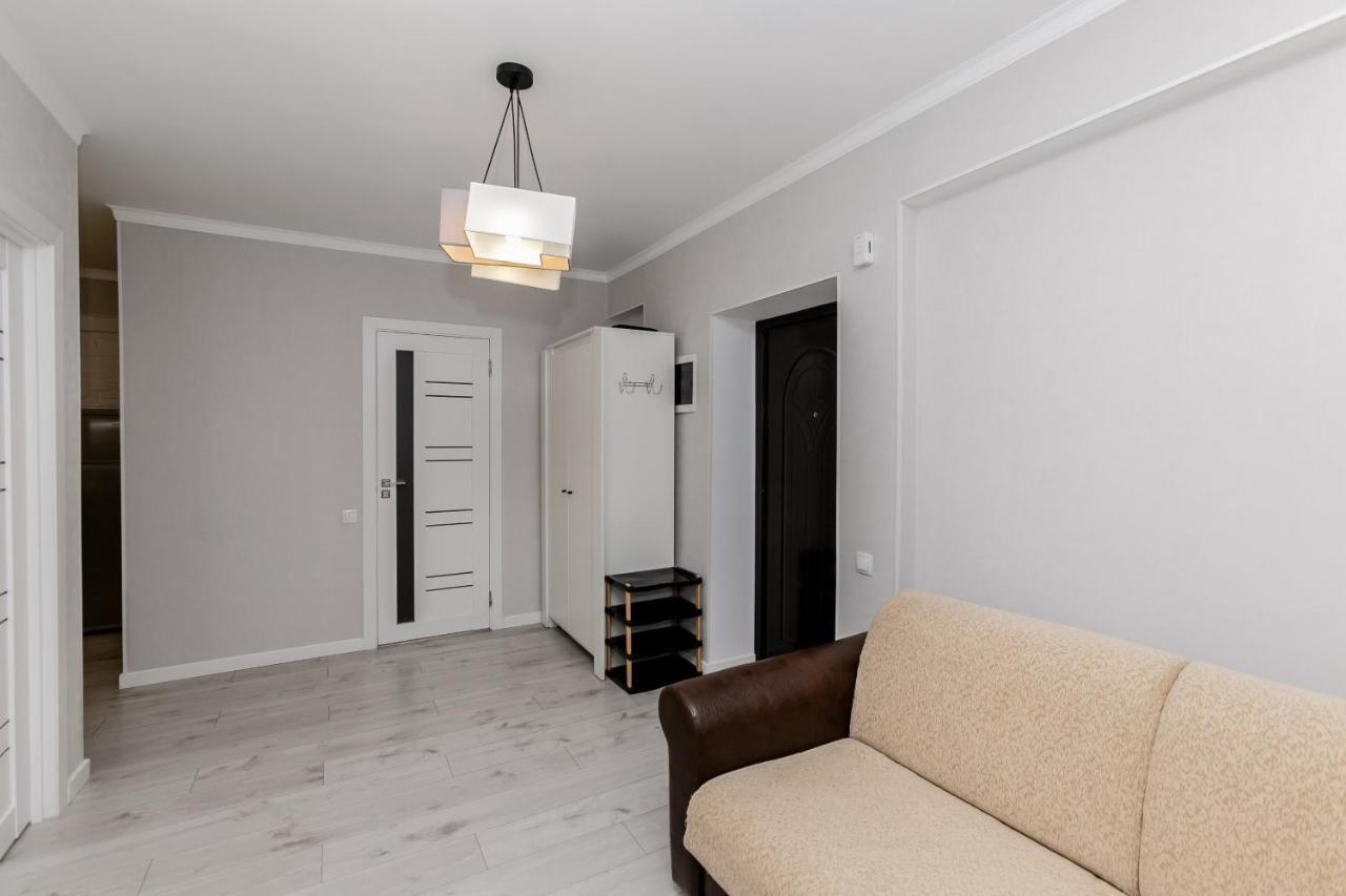 Apartament In Zona Centrala Si Parc Chisinau Bagian luar foto